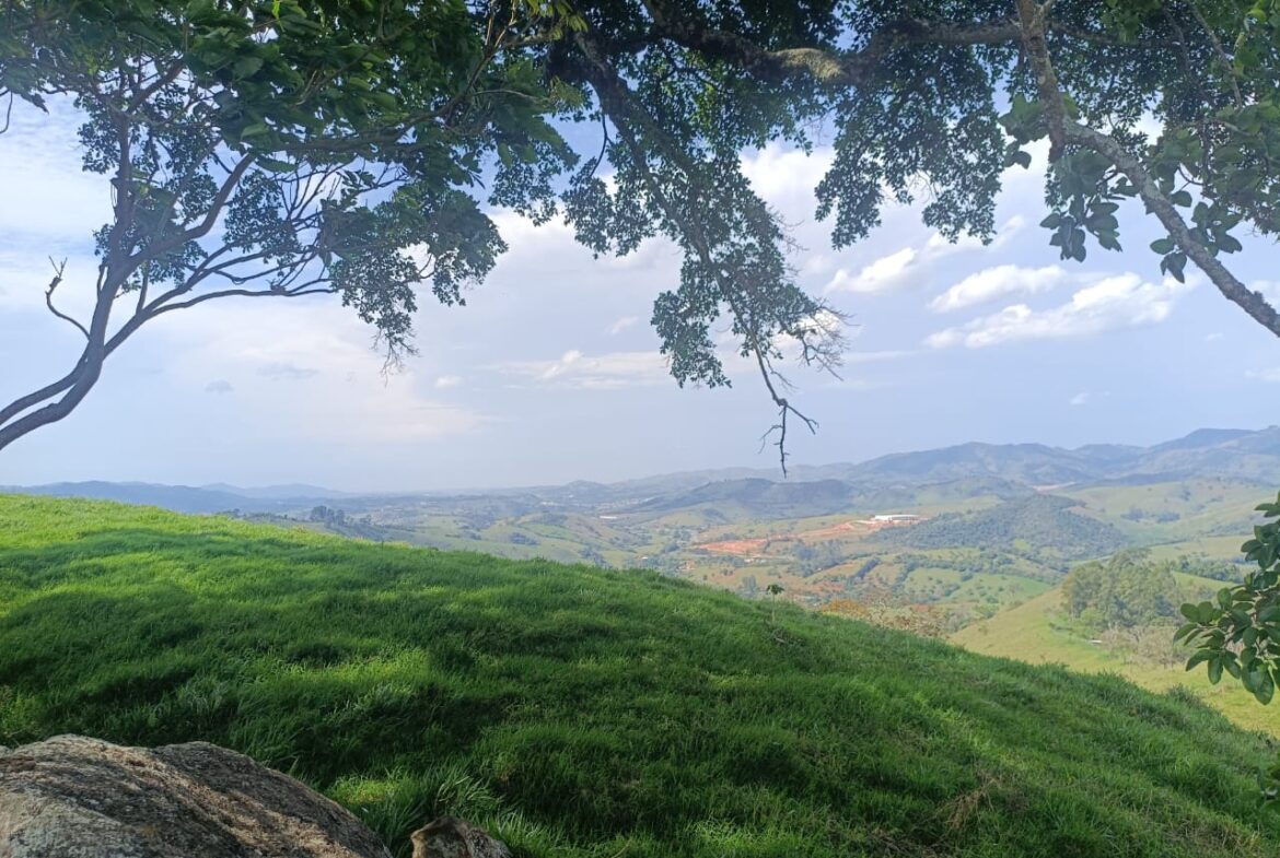 Imagem 17 do terreno à venda em Cambuí/MG — cód. 2552