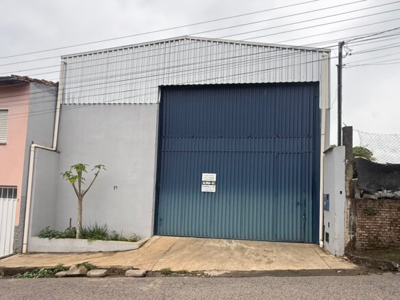 Imagem 01 do galpão para alugar em Cambuí/MG — cód. 2553