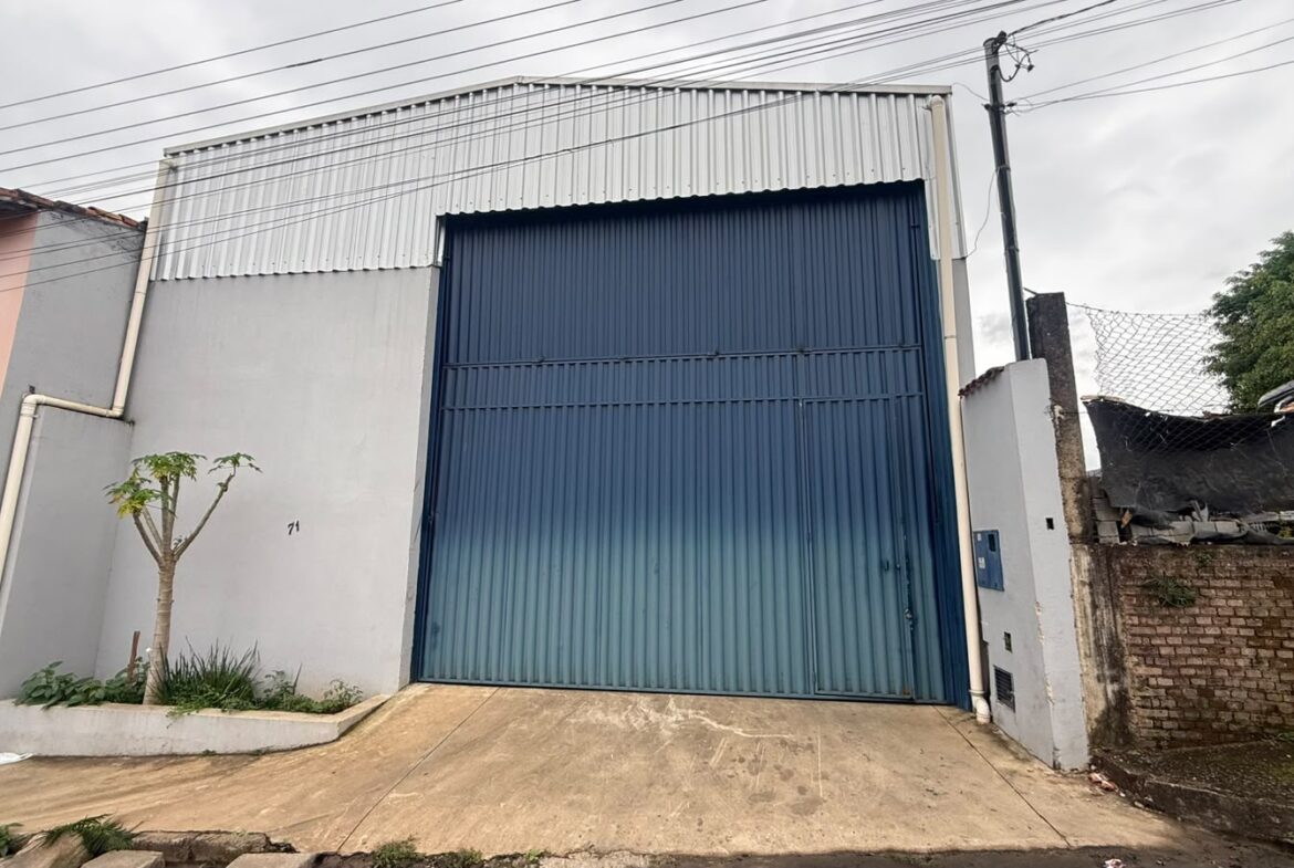 Imagem 02 do galpão para alugar em Cambuí/MG — cód. 2553