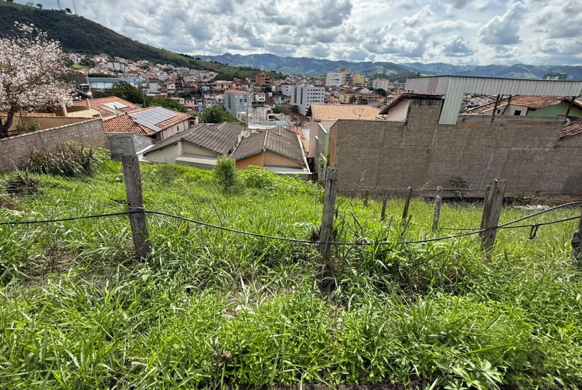 Imagem 04 do lote à venda em Cambuí/MG — cód. 2557