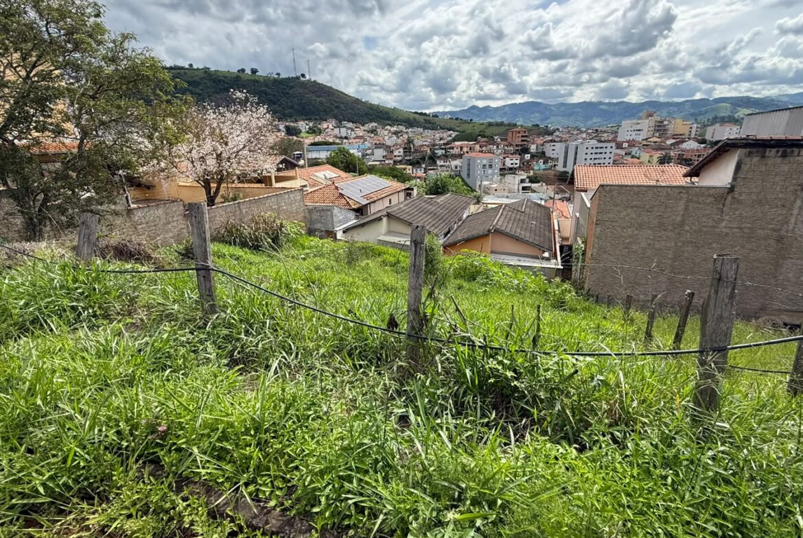 Imagem 06 do lote à venda em Cambuí/MG — cód. 2557